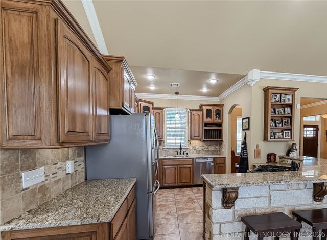 1007 S Powell Avenue, Wagoner, OK 74467