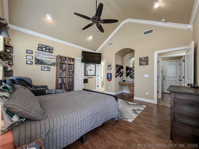 1007 S Powell Avenue, Wagoner, OK 74467