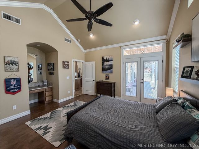 1007 S Powell Avenue, Wagoner, OK 74467