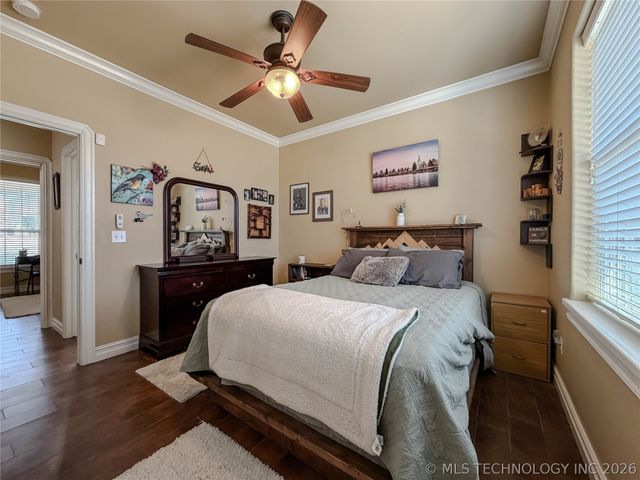 1007 S Powell Avenue, Wagoner, OK 74467