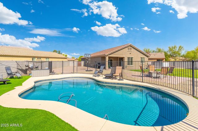 6763 W WETHERSFIELD Road, Peoria, AZ 85381