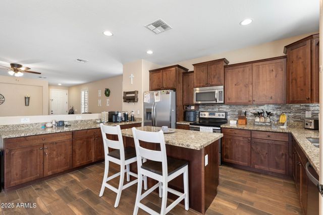 6763 W WETHERSFIELD Road, Peoria, AZ 85381