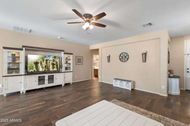 6763 W WETHERSFIELD Road, Peoria, AZ 85381