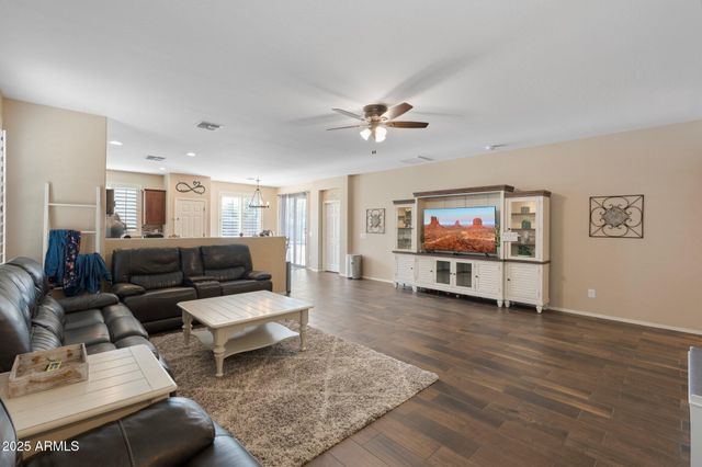 6763 W WETHERSFIELD Road, Peoria, AZ 85381