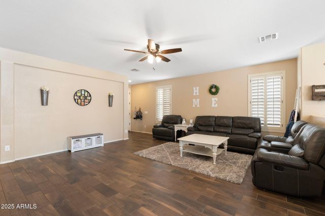 6763 W WETHERSFIELD Road, Peoria, AZ 85381