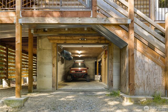 131 RR Spurs Road, Easton, WA 98925