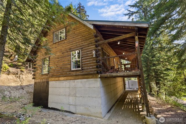 131 RR Spurs Road, Easton, WA 98925