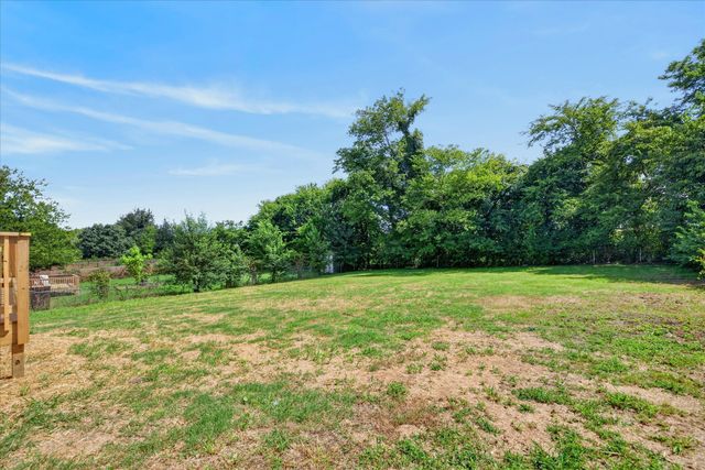 1824 Carneal Ln, Oak Grove, KY 42262