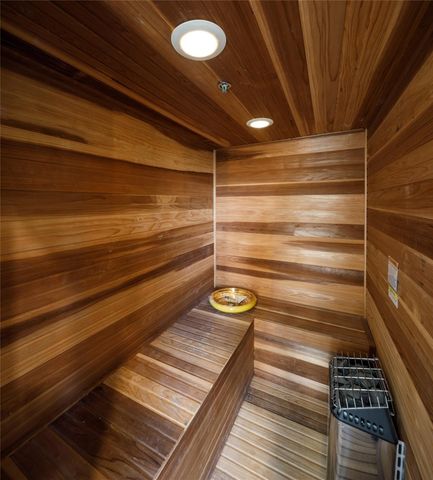 10663 Memorial Drive, Houston, TX 77024