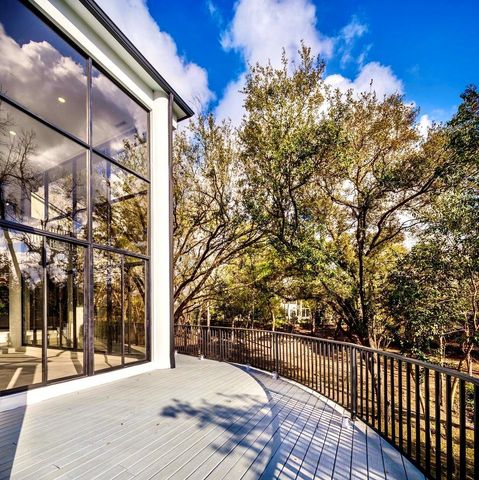 10663 Memorial Drive, Houston, TX 77024