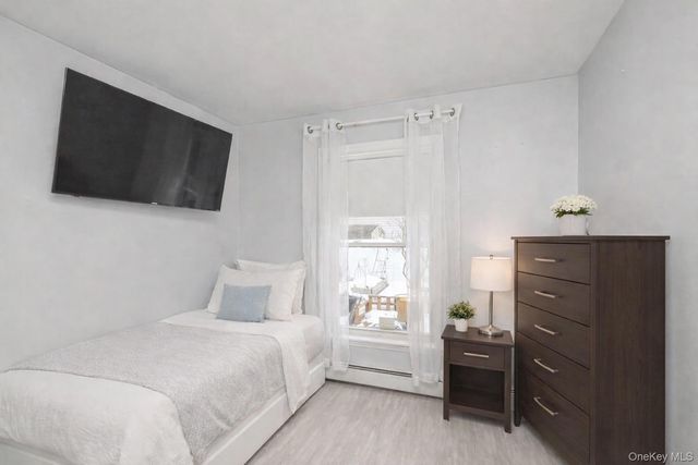 11 Olive Street, Lake Grove, NY 11755