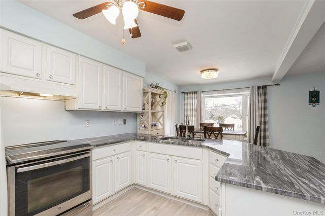 11 Olive Street, Lake Grove, NY 11755