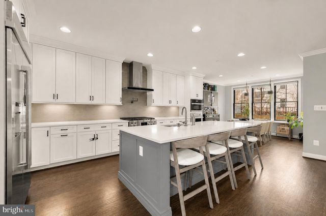 4708 S CHELSEA LN, Bethesda, MD 20814