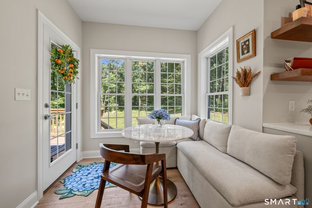 17 Pecausett Trail, East Hampton, CT 06424