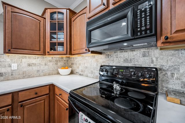 1048 E IRIS Drive, Chandler, AZ 85286