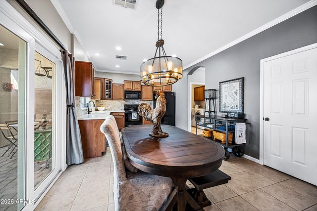 1048 E IRIS Drive, Chandler, AZ 85286