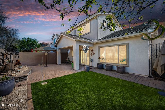 1048 E IRIS Drive, Chandler, AZ 85286