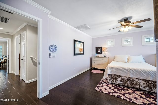 1048 E IRIS Drive, Chandler, AZ 85286