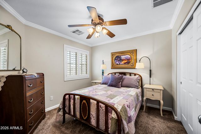 1048 E IRIS Drive, Chandler, AZ 85286