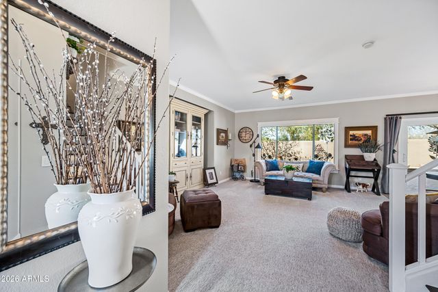 1048 E IRIS Drive, Chandler, AZ 85286