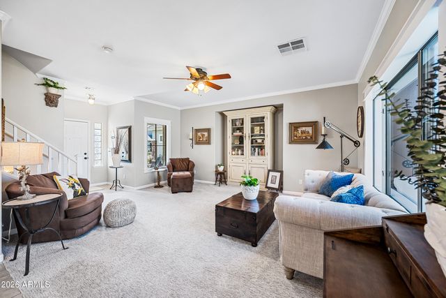 1048 E IRIS Drive, Chandler, AZ 85286