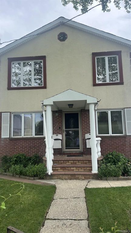 13812 249th Street, Rosedale, NY 11422