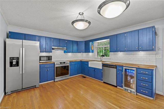 464 Lansdowne Place, Winston-salem, NC 27107