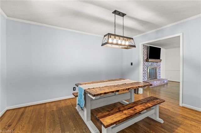 464 Lansdowne Place, Winston-salem, NC 27107