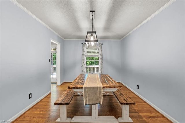 464 Lansdowne Place, Winston-salem, NC 27107