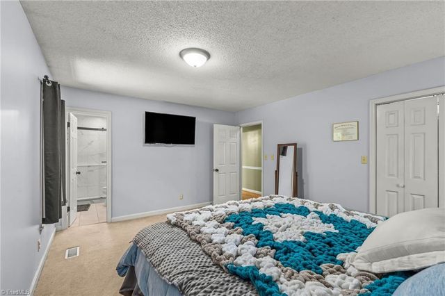 464 Lansdowne Place, Winston-salem, NC 27107