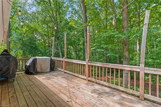 464 Lansdowne Place, Winston-salem, NC 27107