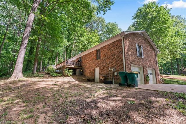 464 Lansdowne Place, Winston-salem, NC 27107
