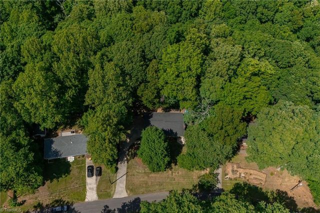 464 Lansdowne Place, Winston-salem, NC 27107