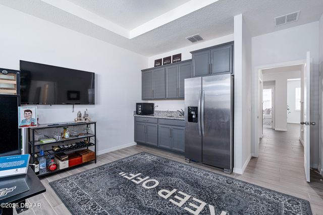 565 Lady Grace Place, Deland, FL 32724