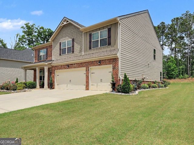 8033 Louis Drive, Locust Grove, GA 30248