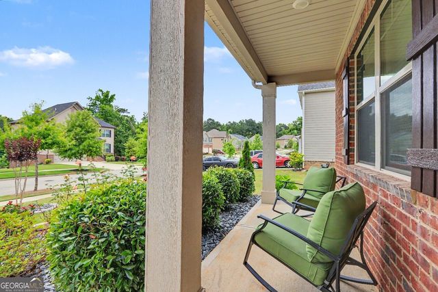 8033 Louis Drive, Locust Grove, GA 30248