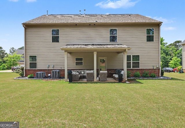 8033 Louis Drive, Locust Grove, GA 30248