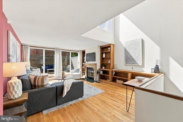 2014 NAUDAIN ST, Philadelphia, PA 19146