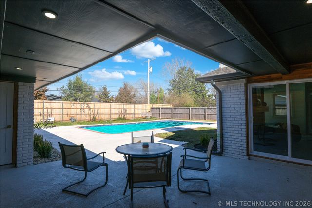 4197 E 47th Place, Tulsa, OK 74135