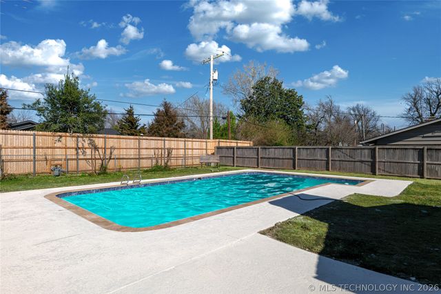 4197 E 47th Place, Tulsa, OK 74135