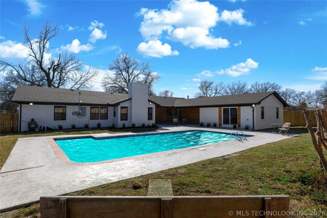 4197 E 47th Place, Tulsa, OK 74135