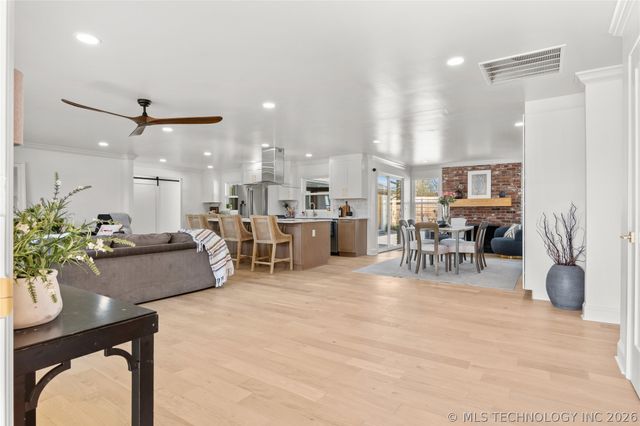 4197 E 47th Place, Tulsa, OK 74135