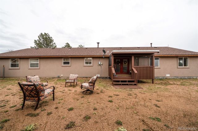 34 Fetlock, Florissant, CO 80816