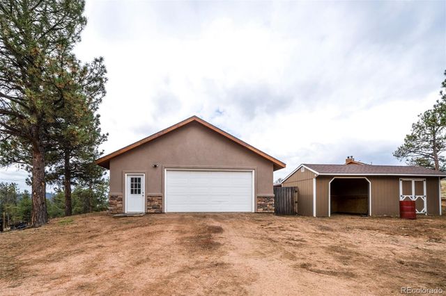 34 Fetlock, Florissant, CO 80816