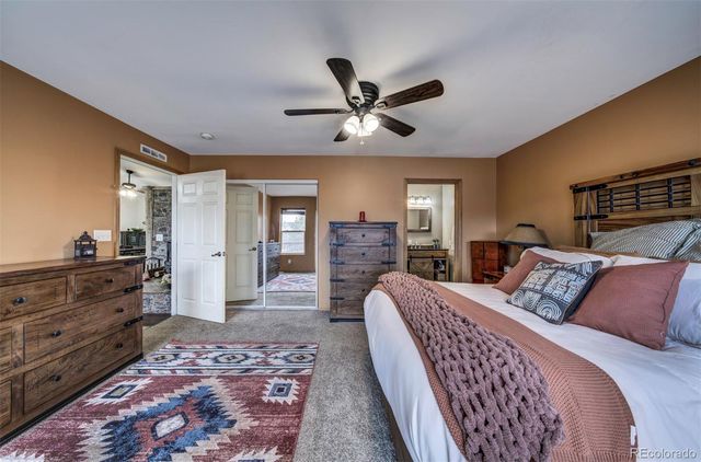 34 Fetlock, Florissant, CO 80816