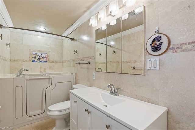 4473 E Riverside DR, Fort Myers, FL 33905