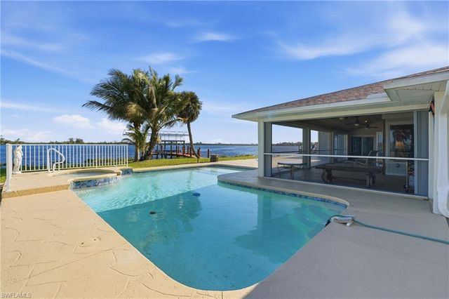 4473 E Riverside DR, Fort Myers, FL 33905