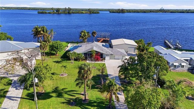 4473 E Riverside DR, Fort Myers, FL 33905