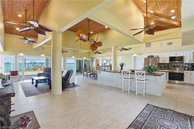 4473 E Riverside DR, Fort Myers, FL 33905