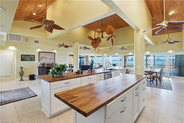 4473 E Riverside DR, Fort Myers, FL 33905